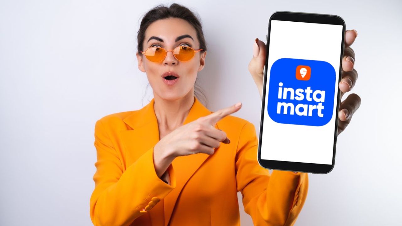 काय सांगता! केवळ 10 मिनिटांत घरपोच होणार Samsung Galaxy स्मार्टफोन, Instamart ने सुरु केली सुपरफास्ट सर्विस