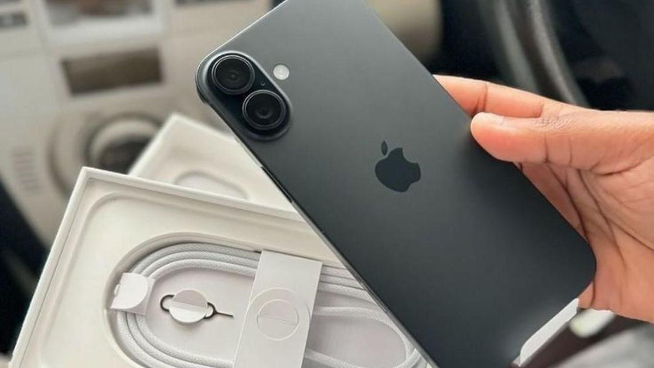 Flipkart Buy Buy 2025: ही संधी सोडू नका! iPhone 16 वर मिळतंय तब्बल 10 हजार रुपयांचं डिस्काऊंट, असा घ्या ऑफरचा फायदा