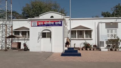 विरोधात प्रचार केल्याचा राग अनावर; भाजप कार्यकर्त्यांकडून शिवसेनेच्या कार्यकर्त्याला बेदम मारहाण