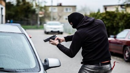 15 कोटी रुपये दे, नाहीतर…; जयसिंगपूरच्या व्यापाऱ्याला अपहरण करून लुटले