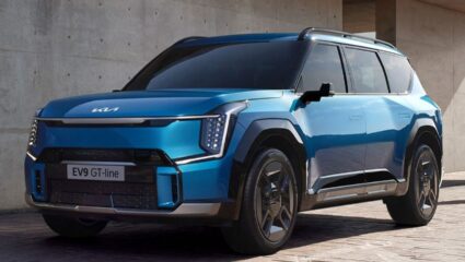 ग्राहकांना ‘ही’ Electric Car झाली नकोशी! मागील महिन्यात फक्त 1 युनिटची झाली विक्री, कंपनीचा बाजारच उठला