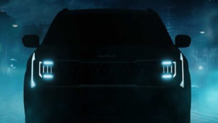 आली रे आली नवीन Kia Seltos आली! पहिल्या टिझरची पहिली झलक आली समोर