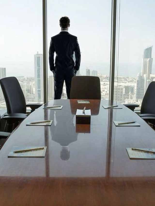 कमी वयातच जास्त यशस्वी होतात 'या' मुलांकाच्या व्यक्ती