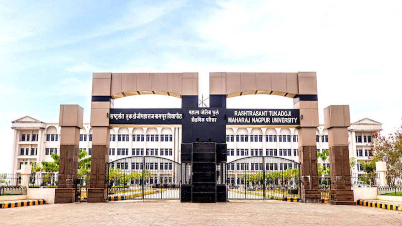 नव्या कंपनीकडील परीक्षा व्यवस्थापनात गोंधळ; नागपूर विद्यापीठातील परीक्षा प्रक्रियेवर प्रश्नचिन्ह