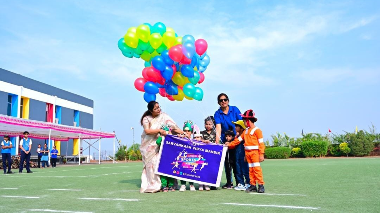 Buldhana News: सहकार विद्या मंदिरात ‘क्षतिज’ क्रीडा महोत्सव उत्साहात! अपूर्वा लकडेची अमरावती विद्यापीठ महिला क्रिकेट संघात निवड