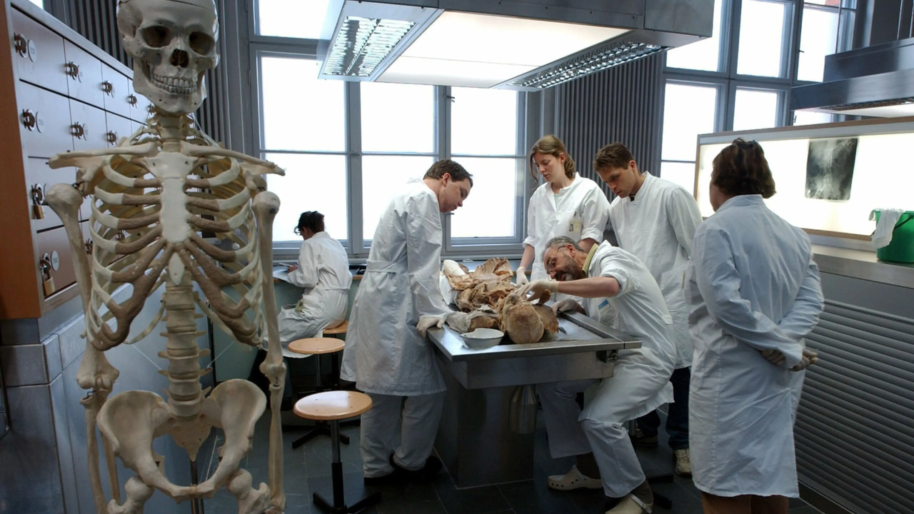 Washim News: “देहदान-अवयवदान समाजातील मानवतेचे सर्वोच्च प्रतीक” निवासी उपजिल्हाधिकारी विश्वनाथ घुगे