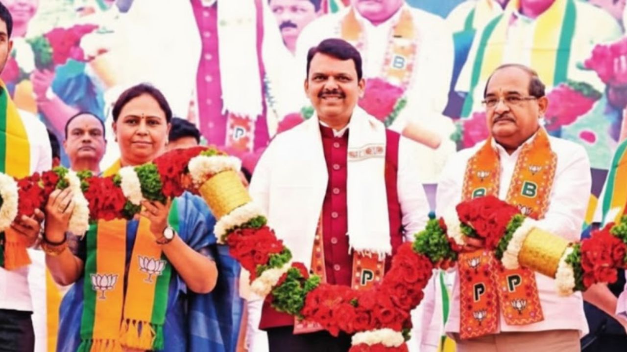 Ahilyanagar News: “जोपर्यंत देवभाऊ तोपर्यंत लाडकी बहीण…”, पाथर्डीत मुख्यमंत्र्यांचे महत्वाचे वक्तव्य