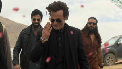 सोशल मीडियावर प्रचंड ट्रेंड होत आहे ‘धुरंधर’ मधील अरबी गाणं; ‘FA9LA’ चा खरा अर्थ माहित आहे का?