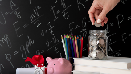 विद्यार्थी स्वाधारच्या प्रतीक्षेत! ४५६० विद्यार्थ्यांच्या खात्यात २२.४४ लाख जमा