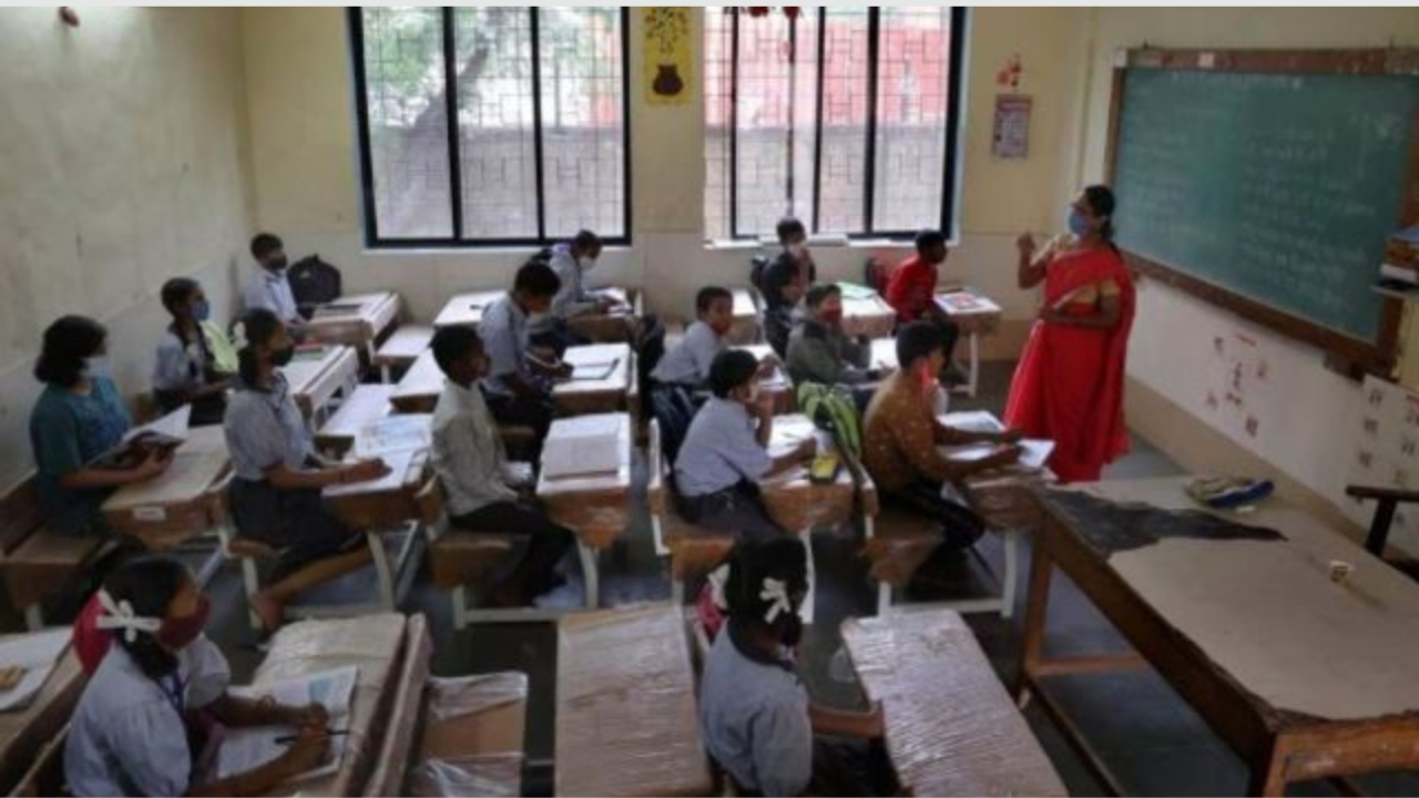 मराठी पालिका शाळांचे अस्तित्व धोक्यात? शिक्षकवर्ग उतरणार रस्त्यावर, नागरिकांना एक होण्याचे आवाहन