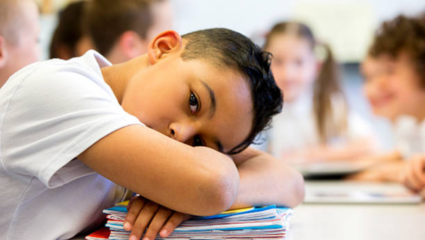 गुजरातमधील विद्यार्थ्यांना झालंय तरी काय? शाळा सोडणाऱ्यांचा टक्का अधिक