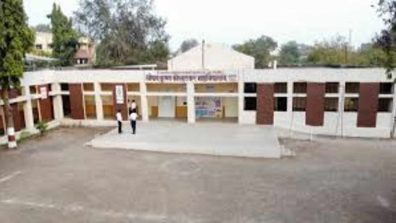 श्रीपाद कृष्ण कोल्हटकर महाविद्यालयात संविधान तसेच एड्स जनजागरण अभियान! स्पर्धेत विद्यार्थ्यांचा उत्स्फूर्त सहभाग