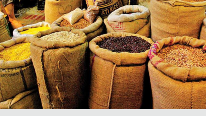 रेशन धान्याची सर्रास बाजारात विक्री; अन्नपुरवठा विभाग अनभिज्ञ? शासनाच्या योजनेला धक्का