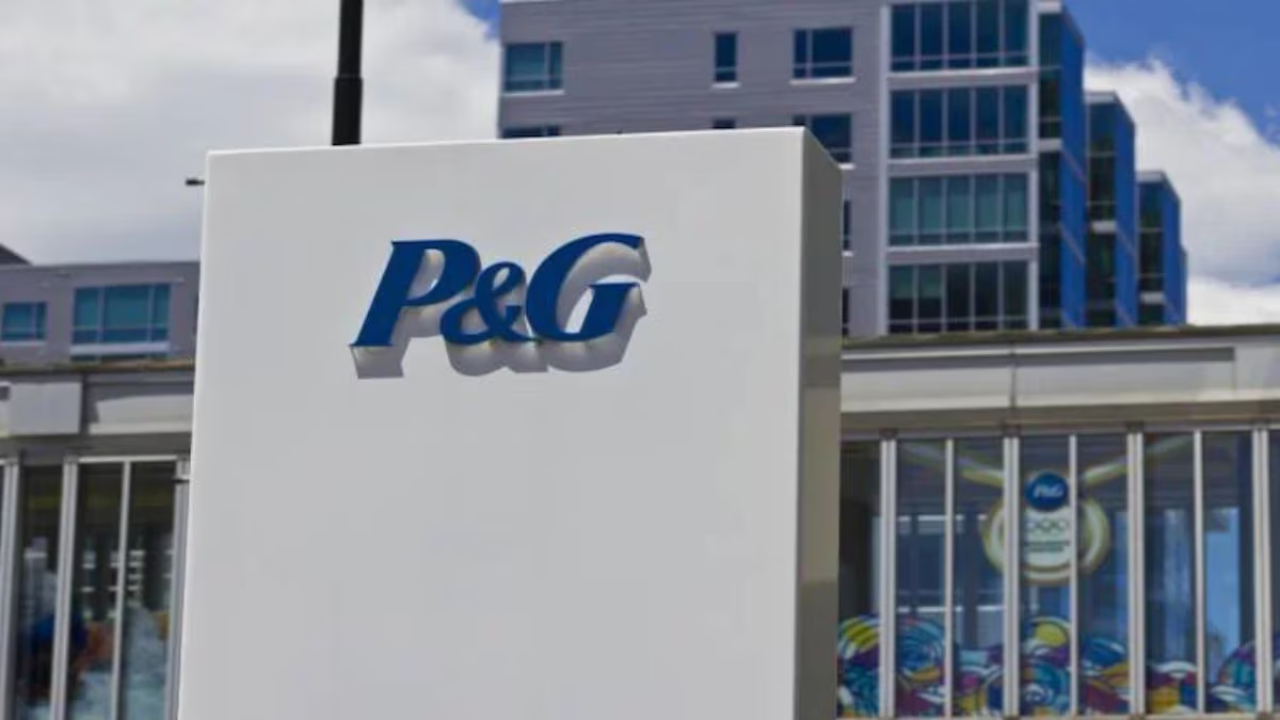 P&G शिक्षा’ अंतर्गत वंचित विद्यार्थ्यांसाठी देशव्यापी स्वयंसेवक मोहीम! करिअर मार्गदर्शनाचे धडे