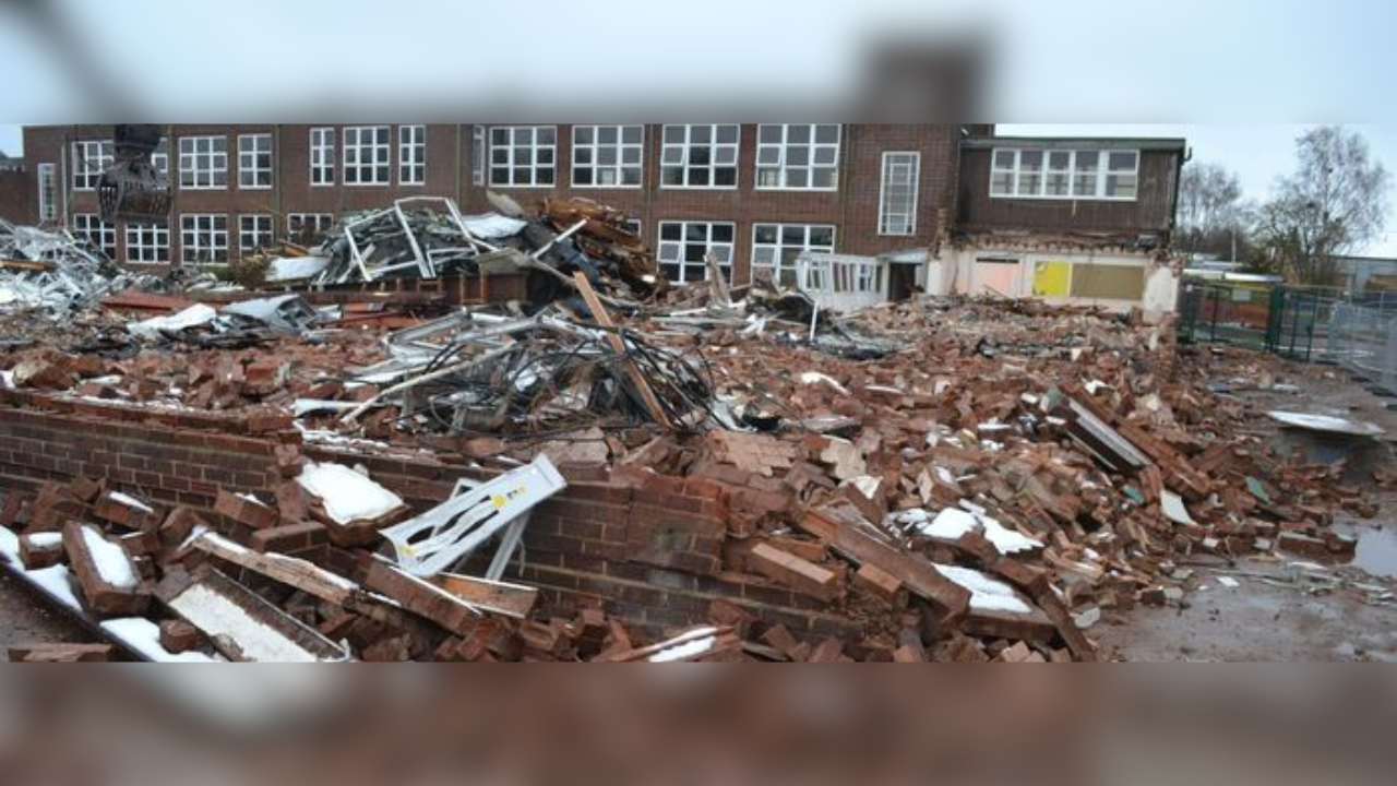 मुंबईत मराठी शाळांच्या अस्तित्वाची लढाई बळकट करण्यासाठी परिषद; १४ डिसेंबरला महत्त्वाचे आयोजन