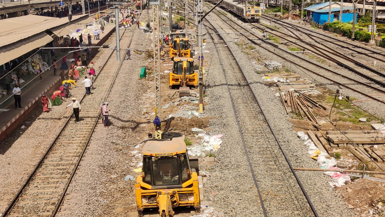 Mumbai Local : मुंबईकरांनो, 28 डिसेंबरला रेल्वेच्या ‘या’ मार्गावर मेगाब्लॉक, कसं असेल वेळापत्रक?