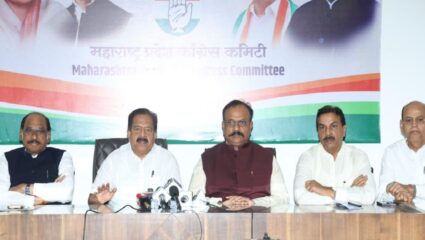 स्थानिकच्या निवडणुकांमध्ये सत्ताधाऱ्यांकडून पैशाचा प्रचंड वापर, आघाडीबाबतचा निर्णय…; रमेश चेन्नीथलांनी दिली माहिती