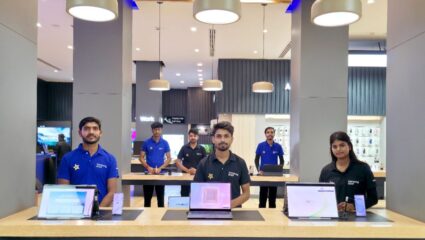 Samsung चा तरुणांसाठी पुढाकार! 9400 तरूणांना रिटेल करिअरकरिता कुशल करण्‍यासाठी ‘दोस्‍त सेल्‍स’ उपक्रमाचा विस्‍तार