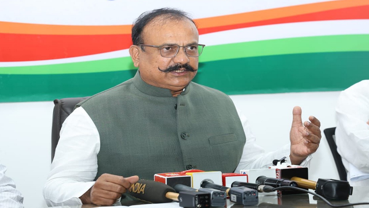 सत्ताधाऱ्यांकडून निवडणुकीत ड्रग्सच्या पैशाचा महापूर, ‘उडता महाराष्ट्र’ बनवण्याचे षडयंत्र; सपकाळांचा घणाघात