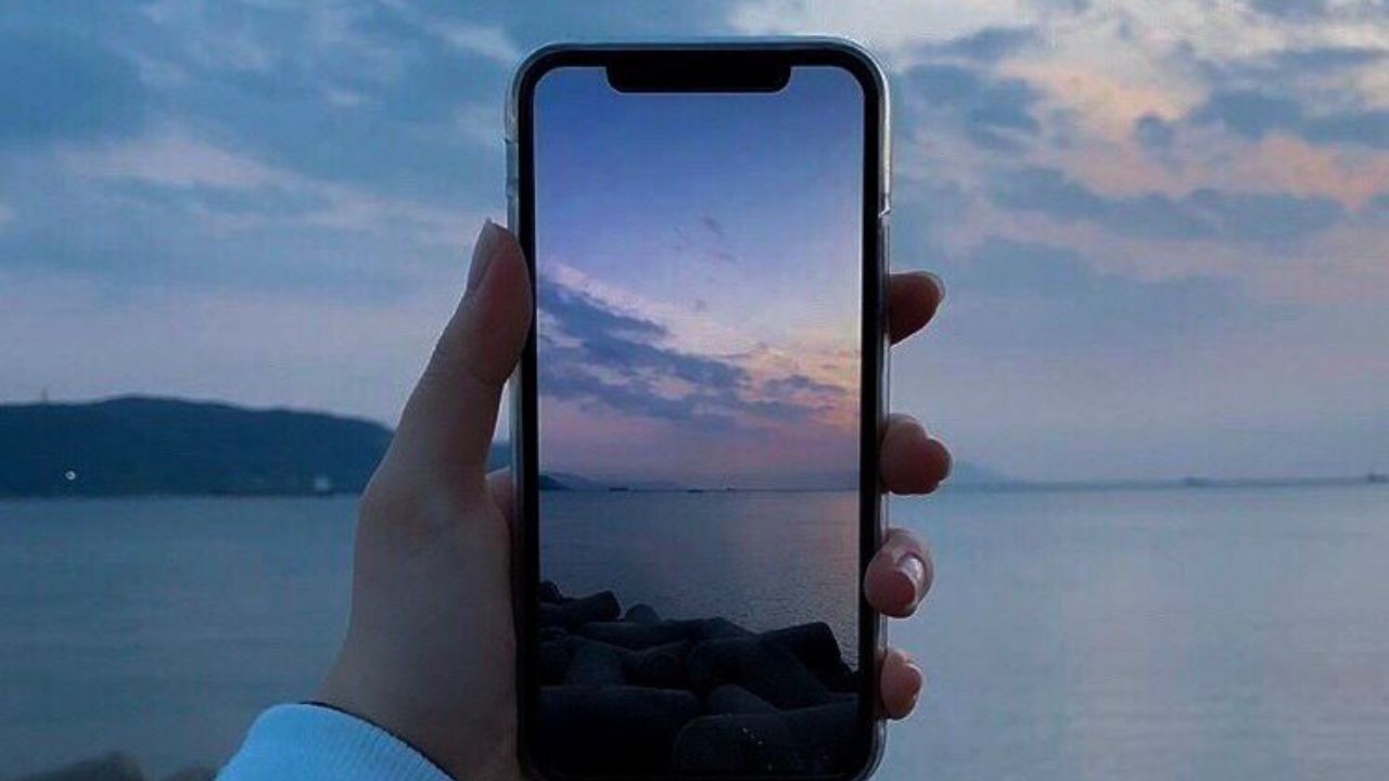 Tech Tips: फक्त फोटोच नाही! तुमच्या स्मार्टफोनच्या कॅमेऱ्याचा असाही करू शकता वापर, जाणून घ्या भन्नाट ट्रिक्स