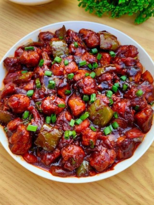 10 मिनिटांत तयार होते हॉट अँड स्पायसी सोया चिली