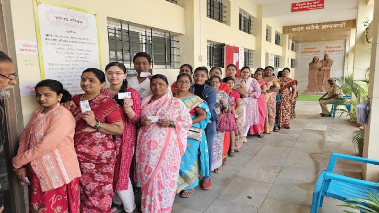 तासगावात मतदानाचा घटलेला टक्का कोणाचे गणित बिघडवणार? कार्यकर्त्यांमध्ये संभ्रम