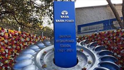 Karjat News : “आधी गावांचं पुनर्वसन करा मग…,” टाटा जलविद्युत प्रकल्पाच्या खोदकामाला सुरुंग, राष्ट्रवादी काँग्रेसचं उपोषण’