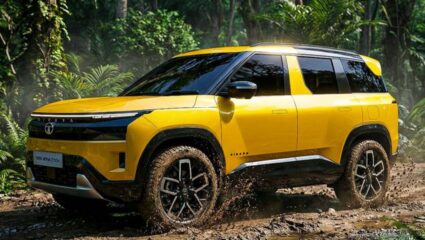 Tata Sierra चा Base Variant खरेदी करण्यात तुमचा फायदा की तोटा? जाणून घ्या