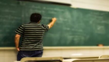 सेवारत शिक्षकांसाठी नवे निकष कशाला? शिक्षक संघटनांचा सवाल; शिक्षक पात्रतापूर्ण नाहीत काय ?