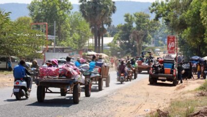 Thailand Cambodia संघर्षामुळे दशलक्ष लोक घरे सोडून पळाली ; सीमेवर दोन दिवसांपासून गोळीबार सुरुच
