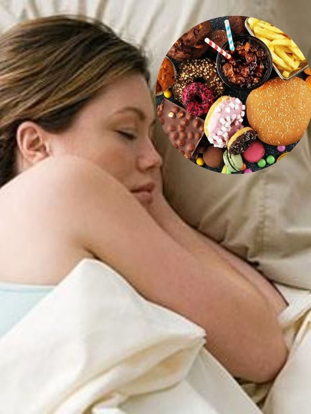 रात्री झोपण्यापूर्वी खावू नका या गोष्टी