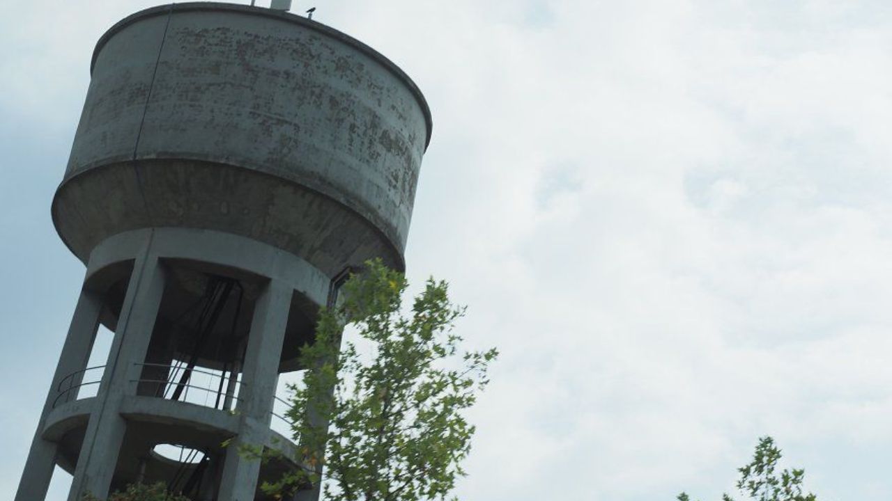 Chandrapur News: पाणी प्रश्न ऐरणीवर! चिमुरमध्ये पाण्यासाठी नागरिकांची वणवण, अनेक भागांत भीषण पाणीटंचाई