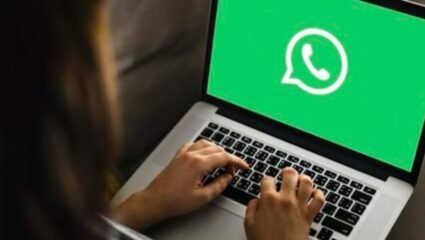 झूम–मीटला टक्कर? आता लॅपटॉपवरूनही करता येणार WhatsApp कॉल! Web वर येतोय धडाकेबाज व्हॉईस आणि व्हिडीओ कॉलिंग फीचर