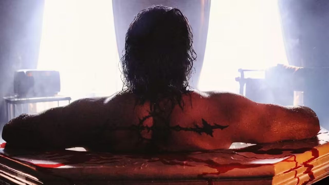 Toxic: 100 दिवसांनी पडद्यावर येणार खरा थरार, “रक्ताने भरलेल्या बाथटबमध्ये यशला पाहून चाहते म्हणाले,”पोस्टर नाही तर…”