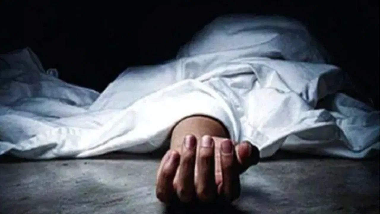 Ahilyanagar Crime: हृदयद्रावक! कौटुंबिक वादानंतर जामखेडमध्ये बाप–लेकाची एकाच दोरीने गळफास घेऊन आत्महत्या