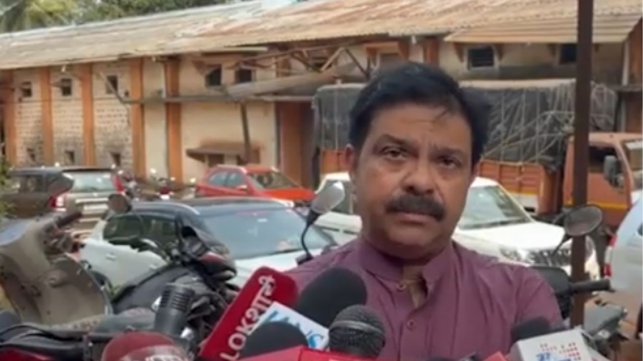 Sindhudurg: उद्धव ठाकरेंनी पांघरलेली हिरवी चादर भगव्या लाटेत वाहून जाईल – आ. प्रसाद लाड