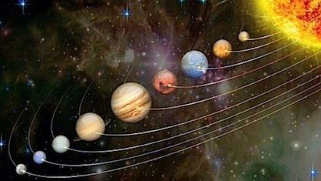 Astro Tips: साडेसातीमध्येही यश आणि समृद्धी, या राशीच्या लोकांना पंचमहापुरुष योगाचा होणार फायदा