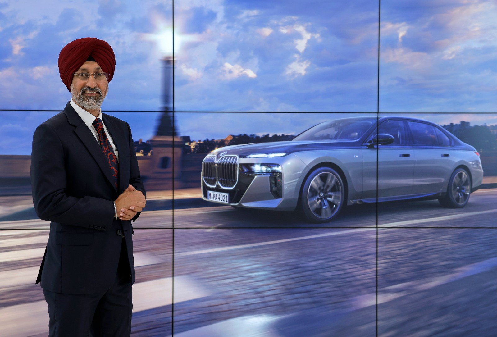 BMW India Record Sales: BMW Group India ची विक्रमी वार्षिक कामगिरी; 18,001 कार विक्रीसह 14% वाढ