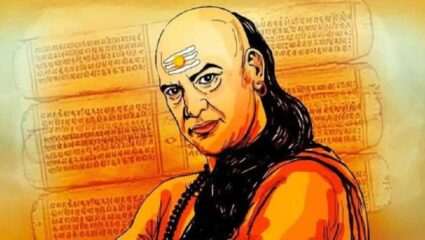 Chanakya Niti: वारंवार अपमान करणाऱ्याला भांडण न करता कसं उत्तर द्यावं? काय सांगते चाणक्य नीती