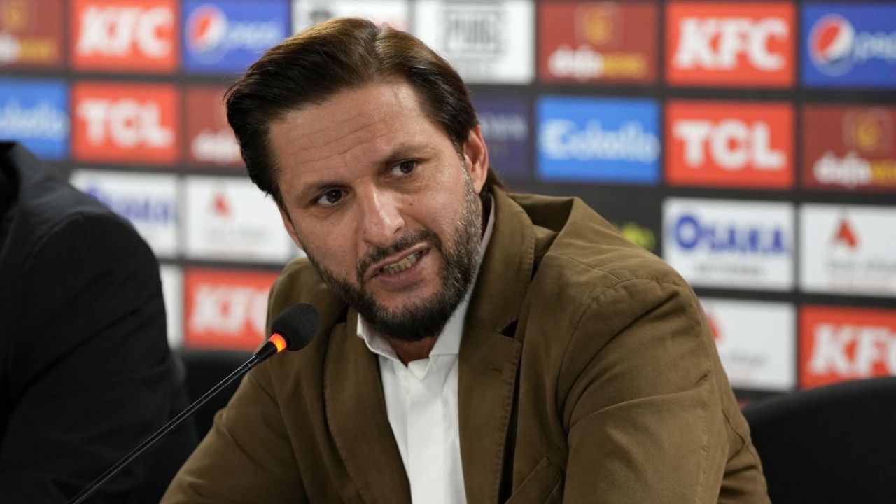 आयसीसीने बांगलादेशवर भेदभावाचा आरोप…ऑस्ट्रेलियन दिग्गज खेळाडूच्या वक्तव्यावर शाहिद आफ्रिदीचा पाठिंबा! आरोप प्रत्यारोपाचा ड्रामा