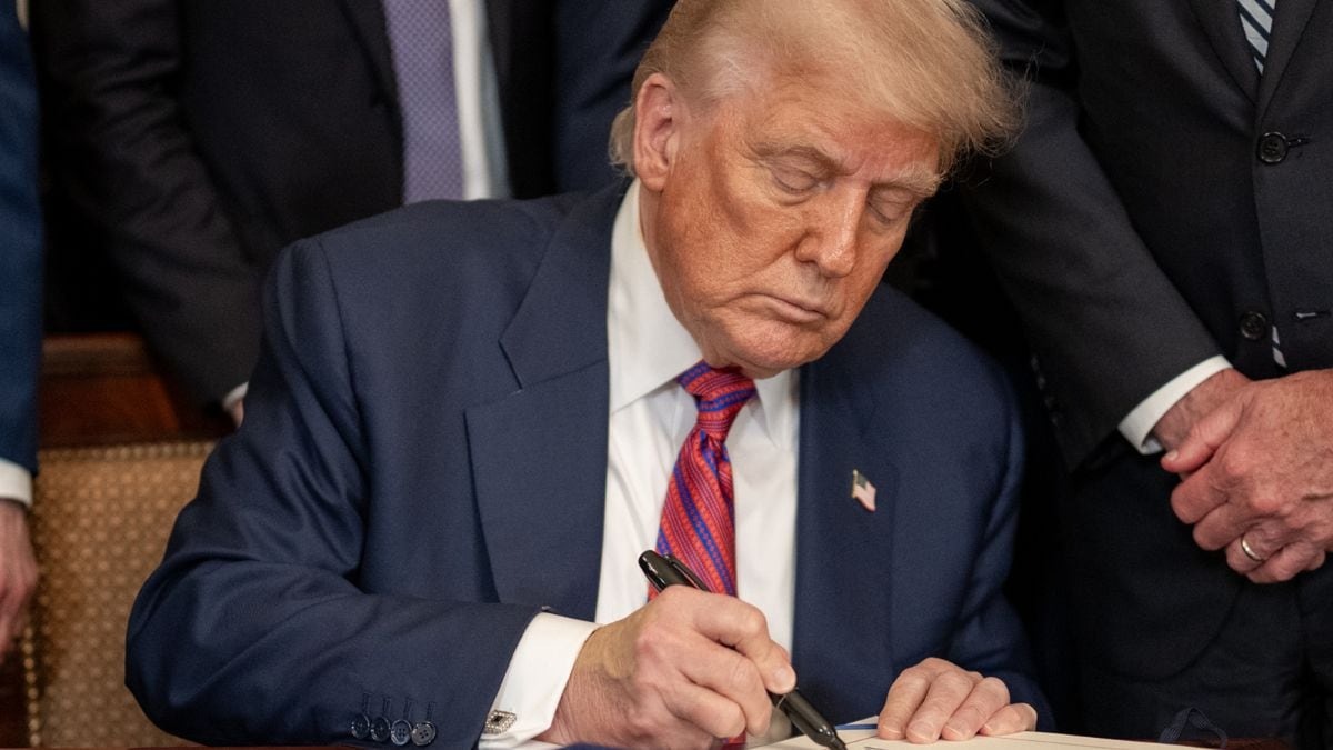 US-Europe Relations: ट्रम्प यांच्या निर्णयाने युरोप हादरला; 8 युरोपीय देशांवर लादला अतिरिक्त कर 