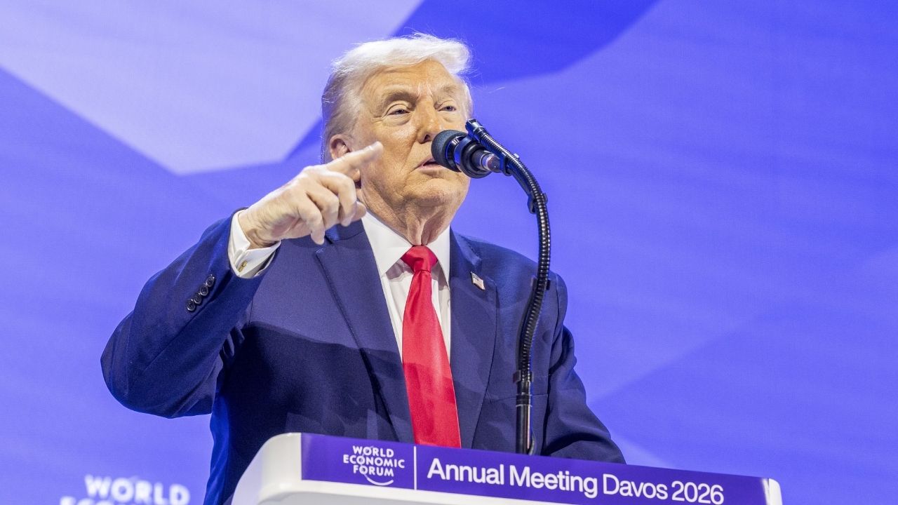 डोनाल्ड ट्रम्प यांची भूमिका ठरतीये डोकेदुखी; हेकेखोरपणामुळे कोणीच राहेना शांत अन् सुखी