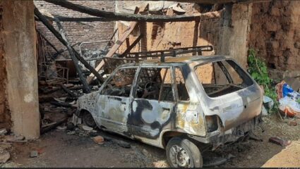 कोल्हापूरच्या आकुर्डेत गोठ्याला भीषण आग; तब्बल 30 लाखांचे नुकसान