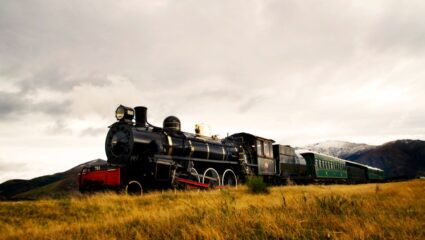 29 January History: जेव्हा 2 इंजिनांची ‘जंबो ट्रेन’ पहिल्यांदा धावली अन् भारताचा नकाशाच बदलला, वाचा ‘या’ खास दिवसाचा रंजक इतिहास