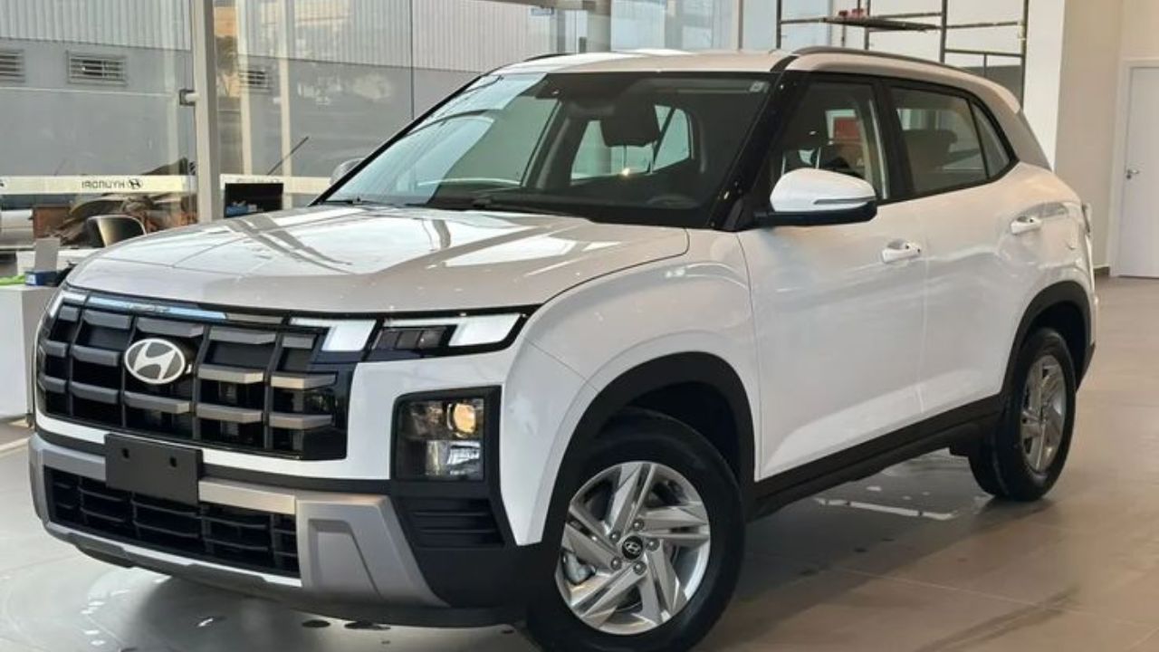 नवीन Hyundai Creta च्या इंटिरिअरची दिसली पहिली झलक, मिळाली ‘ही’ खास माहिती