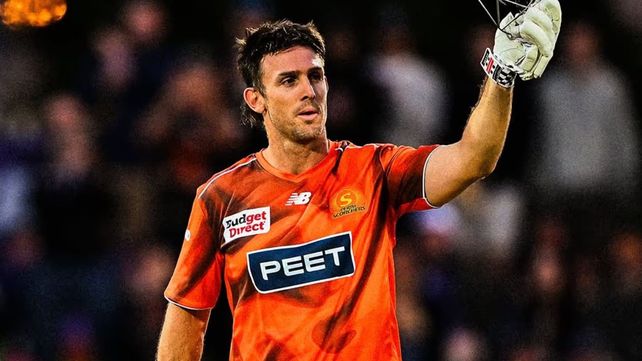 BBL : 52 चेंडूत ठोकले शतक! T20 विश्वचषकासाठी ऑस्ट्रेलियाच्या कर्णधाराने थोपटले दंड