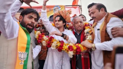 मंत्री ज्योतिरादित्य सिंधिया यांच्या मुलाचा अपघात! मध्य प्रदेश क्रिकेट असोसिएशनचे अध्यक्ष महाआर्यमन थोडक्यात बचावले 