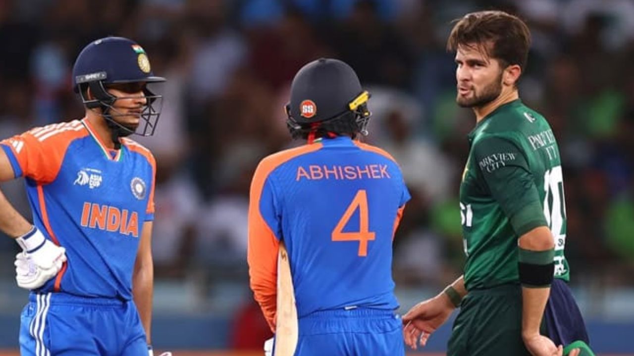 PAK VS IND : “सीमेपलीकडील लोकांनी…,” T20 World Cup पूर्वी आफ्रिदीचा भारतावर हल्लाबोल; चाहत्यांचाही जोरदार पलटवार 