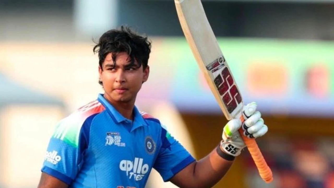 ICC U19 World Cup : पहिल्या सामन्यात फेल, तरी वैभव सूर्यवंशीने रचला इतिहास! नितीश कुमारला मागे टाकत केला ‘हा’ विश्वविक्रम 