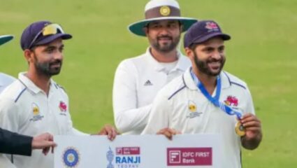 रणजी ट्रॉफी 2025-026 च्या दुसऱ्या फेरीपूर्वी मुंबईला झटका! ‘या’ स्टार फलंदाजाची स्पर्धेतून माघार